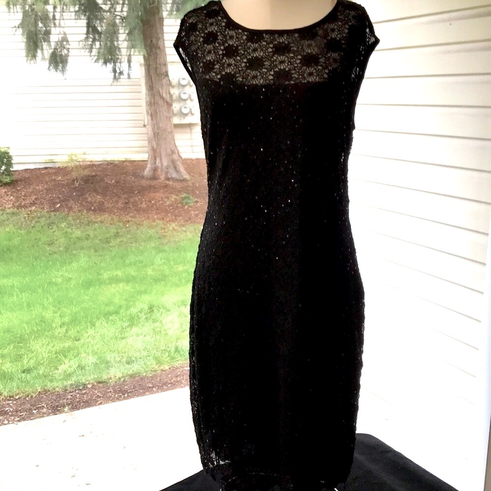 MACY’S Women’s VINTAGE Elegant Black Lace with Sequins Lined Cocktail Dress